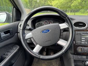 Ford Focus kombi 1,6 benzin - 10