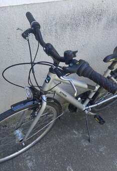Btwin HOPRIDER 300,unisex,damsky bicykel, 28 - 10