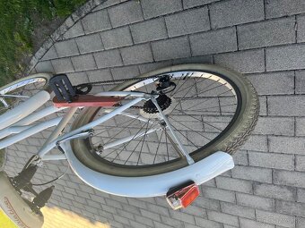 Damsky bicykel, malo pouzivany - 10