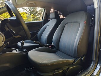 Seat Ibiza 1.2i Reference 2011 - 10