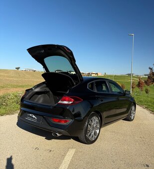 Hyundai i30 Fastback 1.4 T-GDi 94 ooo KM - 10
