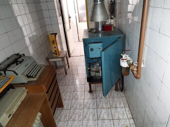 Dom na bývanie a budovy na podnikanie v Lučenci - Opatová - 10