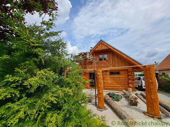 Zrubový domček v tichej časti obce Lehota vhodný na rekreá - 10