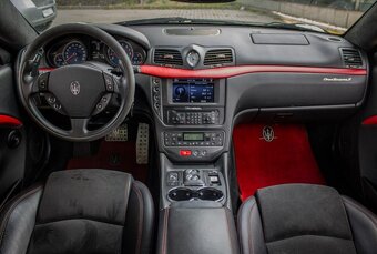 Maserati GranTurismo S 4.7 V8 - 10