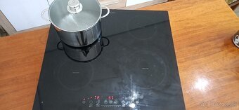 Predana indukcnu varnu dosku Whirlpool ACM822/NE - 10