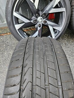 Letní alu kola Aniara 19" Škoda Superb 235/40 R19 - 10