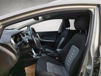 KIA CEED SW 1,4 C-VVT STRIEBORNÁ EDÍCIA - 10