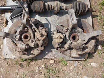 Rozpredám Saab 95 2,2 TID manuál - 10