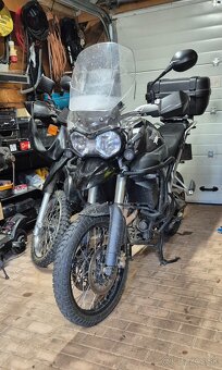 Triumph Tiger 800 XC 2011 - 10