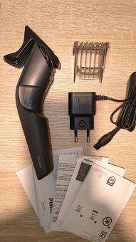Strojček na vlasy Philips - 10