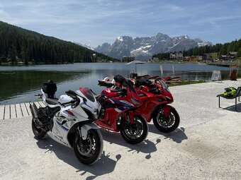 Suzuki GSX-R 1000 - 10