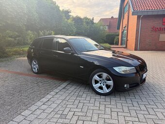 BMW e91 facelift 318d 2.0 100kw - 10