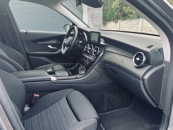 Mercedes-Benz GLC SUV 300 e 4MATIC A/T - 10