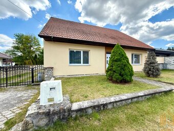5 - IZB. ROD. DOM s GARÁŽOU,POZEMOK 771m2, BORSKÝ MIKULÁŠ - 10
