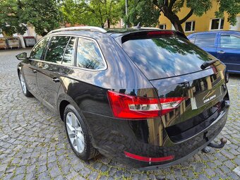 Škoda Superb Combi 2.0 TDI SCR Ambition DSG - 10