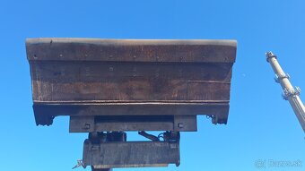 JCB R190 - smykem řízený nakladač - 10