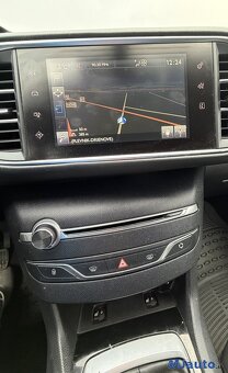 Peugeot 308 1.2i Možná výmena/leasing/úver - 10