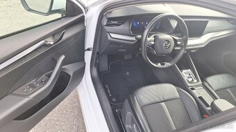 ŠKODA OCTAVIA COMBI 2.0 TDI.DSG - 10