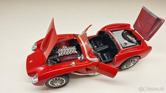 1:18 FERRARI 250 TESTA ROSSA - 10
