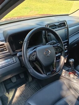SsangYong Tivoli 1.5 TGDi - 10