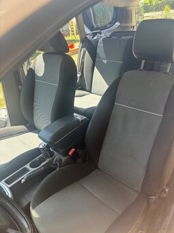 Ford Focus - 10