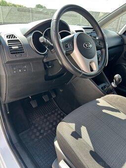 KIA Venga 1.4 CVVT (66 kW) 2014, 151k km - 10