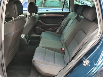 VW Passat B8 GTE 1.4 TSI 160kW DSG Matrix - záruka Autodraft - 10