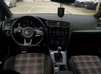 Volkswagen Golf VII GTI 169KW - 10