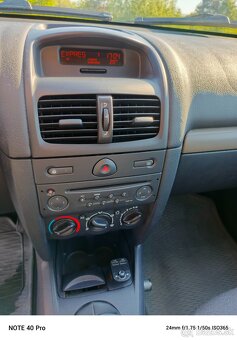 Renault Clio 2 FL - 10