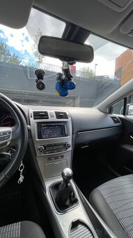 Toyota Avensis T27 2.0 D-4D, 2010, manuál - 10