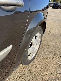 Renault Mégane 1.9 dCi – STK 12/2026, 300 000 km, 1000 € - 10