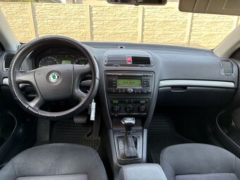 Škoda Octavia 1.9tdi dsg - 10