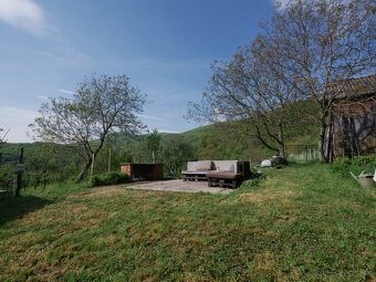 NOMA | Unikátny pozemok 21.000m2 a rodinný DOM v malebnom pr - 10