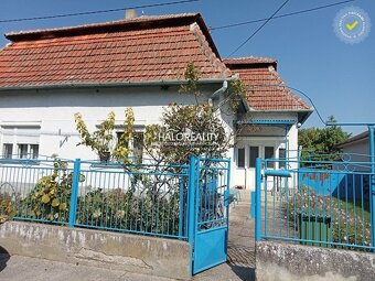 HALO reality - Predaj, rodinný dom Okoličná na Ostrove - EXK - 10