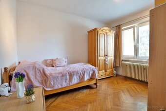 Na predaj: Rodinný dom s veľkým pozemkom– Šurany, časť Kopec - 10