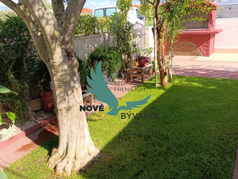 Chorvátsko - Na predaj dom s dvoma apartmánmi len 90 m od mo - 10
