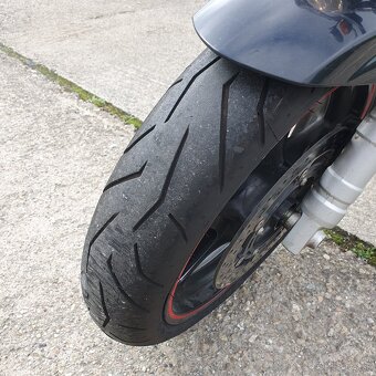 Yamaha fz600 - 10