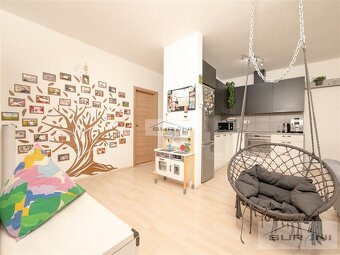 Slnečný 3-izbový byt s terasou a parkovaním, 72 m2 –... - 10