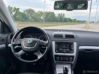 Skoda Octavia 2.0 TDI style edition r.v 2012 xenon nav - 10