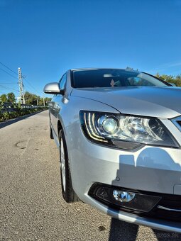 ŠKODA SUPERB 2 FACELIFT 2.0TDI CR 103KW 4X4 M6 2015 - 10