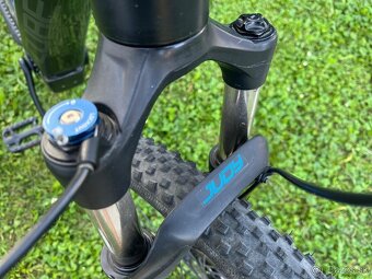 Ebike Cube Reaction Hybrid Race 500, iba 1164km, super stav - 10