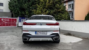BMW X6 30d xDrive M Sport | 05/2022 | 35 000 km | Záruka - 10
