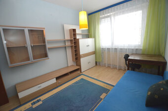 3izb, Kapicova, p. 7/8, 73m2, začiatok Petržalky, pešia zóna - 10
