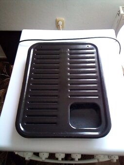 Predám zachovalý kombinovaný sporák Mora 2224 - 10