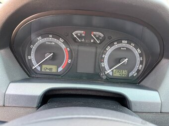 Škoda Fabia Combi 1.4 16v 55kw-75PS r.v. 2006 - 10