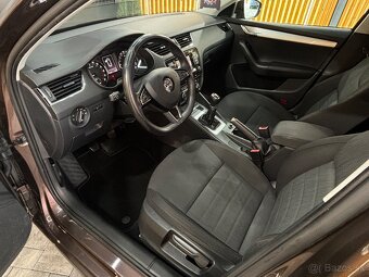 Škoda Octavia Combi 2.0 TDI Elegance/Style - 10