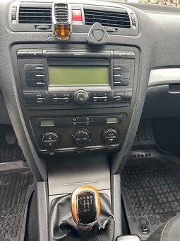 Škoda Octavia 2 - 10