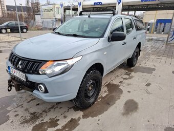 Mitsubishi L200 - 10
