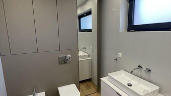 NA PREDAJ,4-izbová novostavba rodinného domu v Obci Mostová - 10