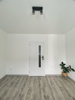 Opäť v ponuke:  Moderný 3 izbový byt - 10